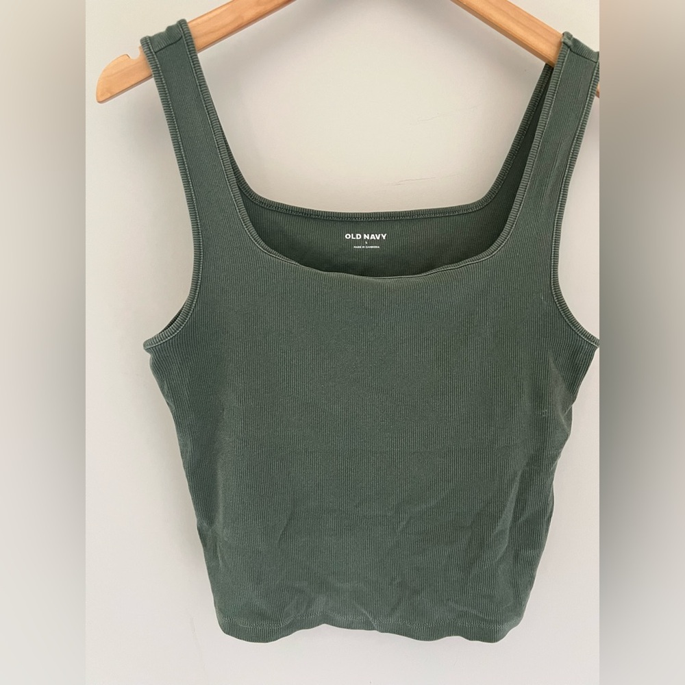 Bundle of 3 Old Navy cropped square neck tank tops green & pink women’s large - Picture 2 of 7